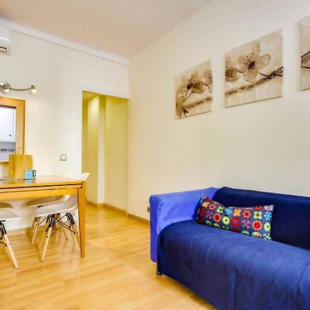Cozy 2 Bedroom Next To Arc De Triomf Barcelona Bagian luar foto
