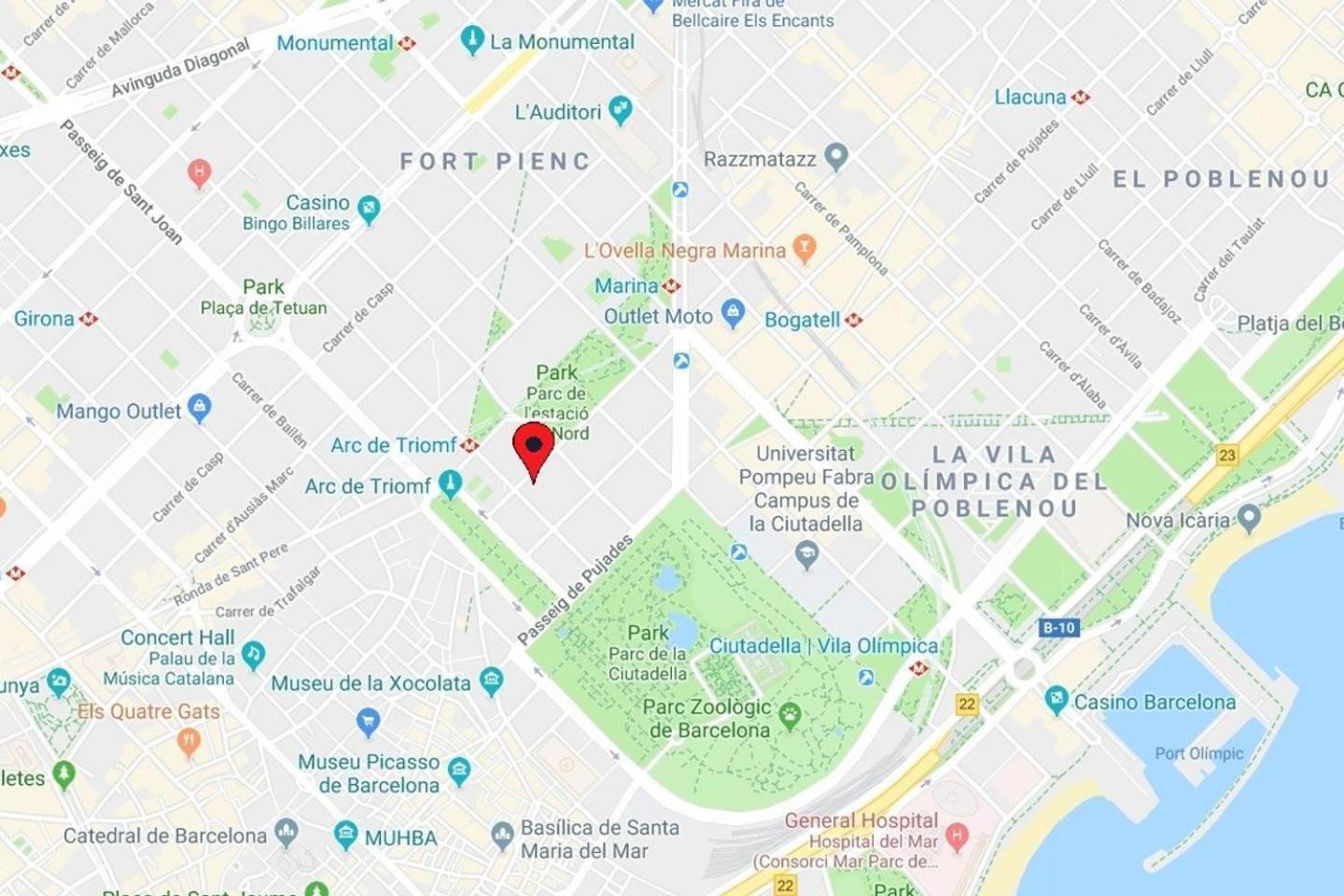 Cozy 2 Bedroom Next To Arc De Triomf Barcelona Bagian luar foto